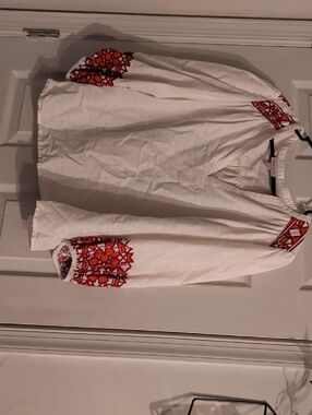 Knox Rose Peasant Top